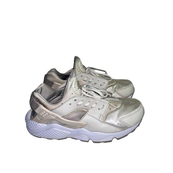 Size 9 NIKE Air Huarache 634835-018 Women's Athletic Shoes Sneakers NO INSOLES - Picture 1 of 9